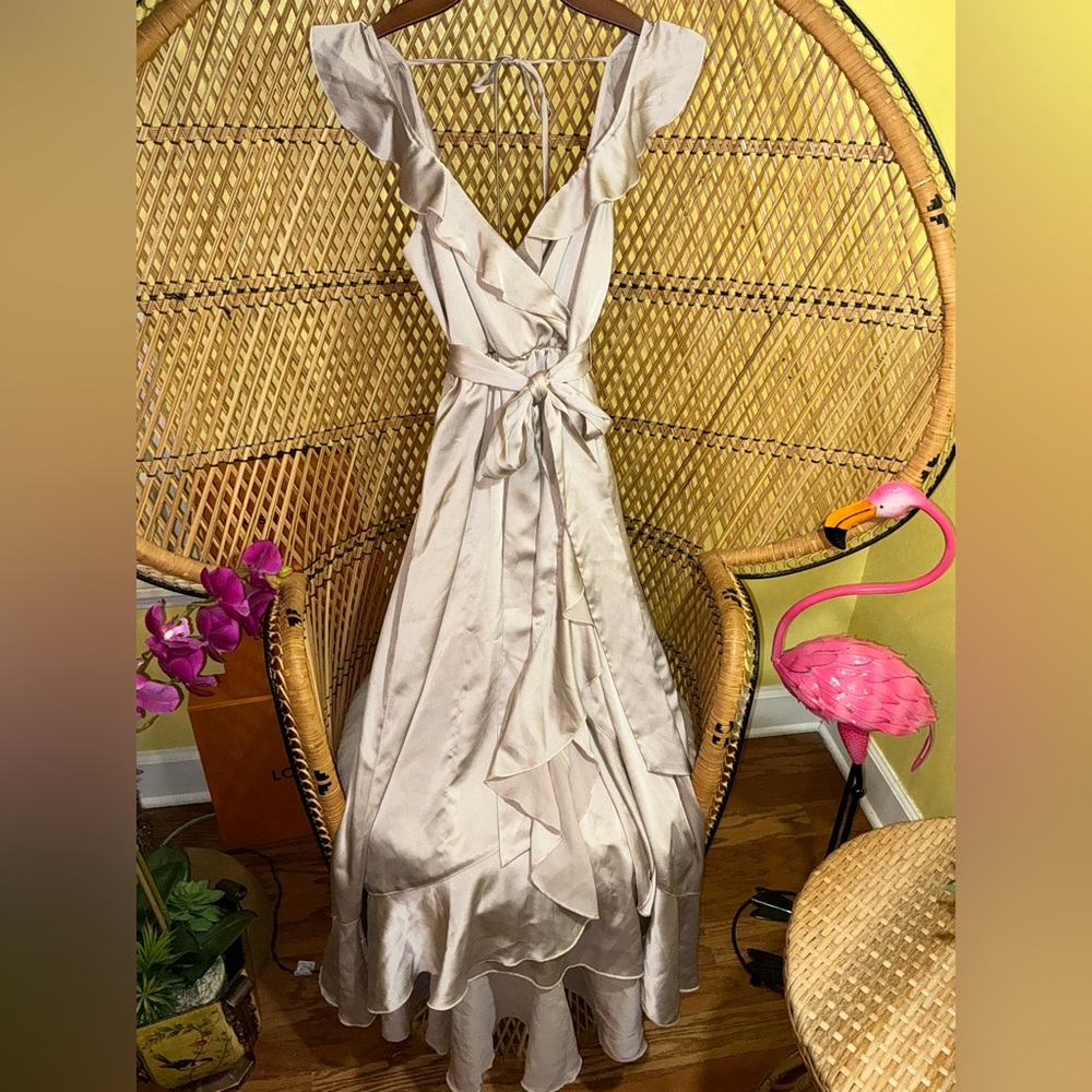Show Me Your Mumu Samantha Ruffle Wrap Dress Size XS - Picture 4 of 16